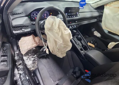 2025 Honda Accord Se из США, поврежденный, VIN 1HGCY1F4XSA017845